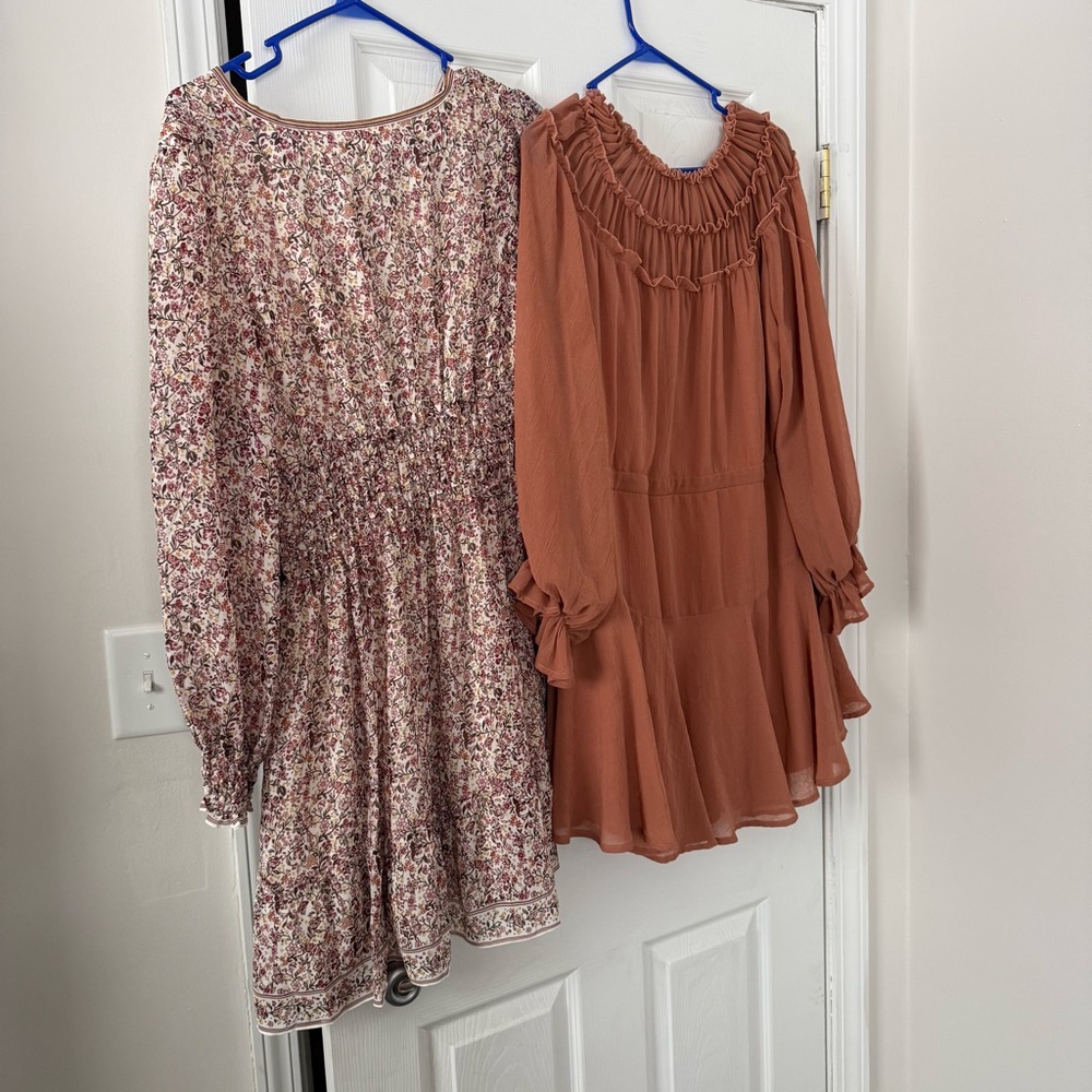 Dresses - Picture 2 of 3